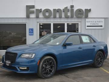 2022 CHRYSLER 300