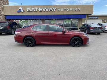 2020 TOYOTA CAMRY