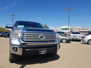 2017 TOYOTA TUNDRA