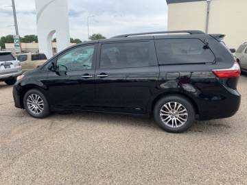 2020 TOYOTA SIENNA