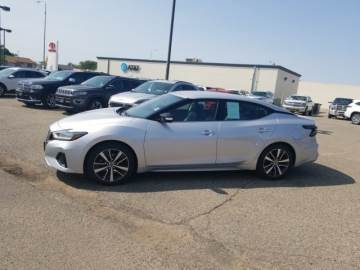 2019 NISSAN MAXIMA