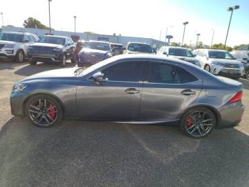 2017 LEXUS IS