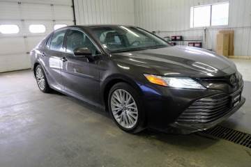 2018 TOYOTA CAMRY