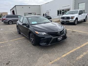 2019 TOYOTA CAMRY