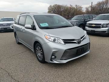 2020 TOYOTA SIENNA