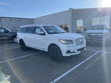 2022 LINCOLN NAVIGATOR