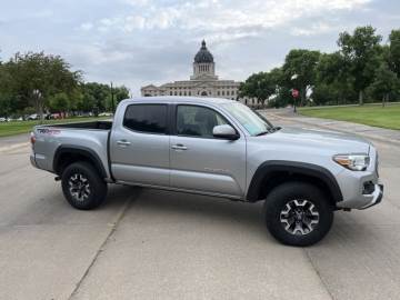 2022 TOYOTA TACOMA