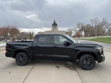 2024 TOYOTA TUNDRA