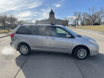2007 TOYOTA SIENNA