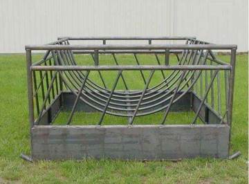 1950 LINN 8FT HAY SAVER BALE FEEDER WITH