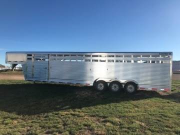 2019 SOONER 7.6X34 STOCK TRAILER