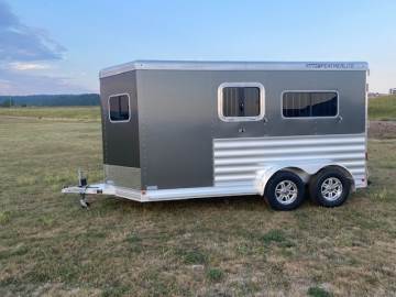 2023 FEATHERLITE 7442 BUMPER PULL 2 HORSE