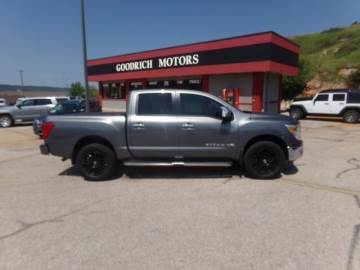 2018 NISSAN TITAN