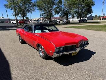 1969 OLDSMOBILE CUTLASS