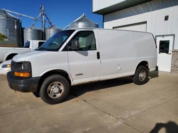 2006 CHEVROLET EXPRESS CARGO VAN