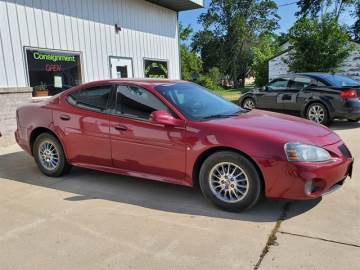 2006 PONTIAC GRAND PRIX