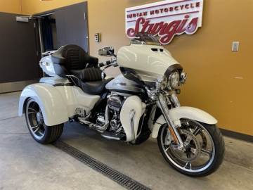 2020 HARLEY DAVIDSON FLHTCUTG