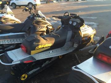 2002 SKI DOO SUMMIT