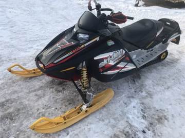 2005 SKI-DOO RENEGADE 800