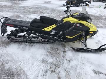 2017 SKI-DOO SUMMIT SP
