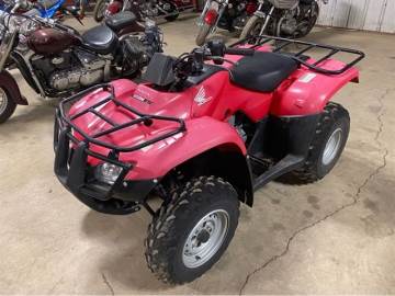 2012 HONDA RECON