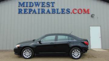 2013 CHRYSLER 200