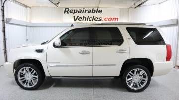 2010 CADILLAC ESCALADE
