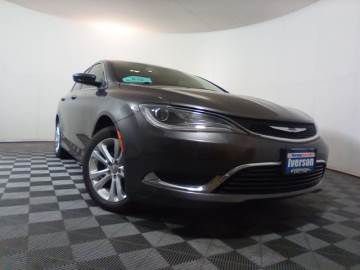 2015 CHRYSLER 200