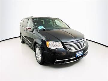 2016 CHRYSLER TOWN & COUNTRY