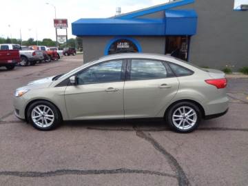2016 FORD FOCUS