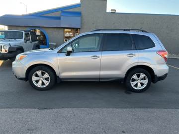 2015 SUBARU FORESTER