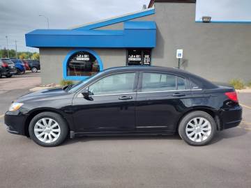 2013 CHRYSLER 200