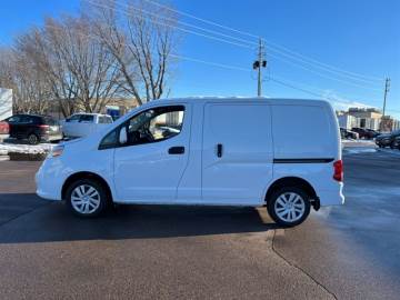 2018 NISSAN NV200
