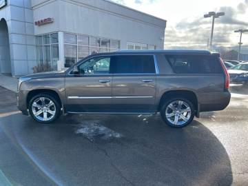 2016 CADILLAC ESCALADE ESV