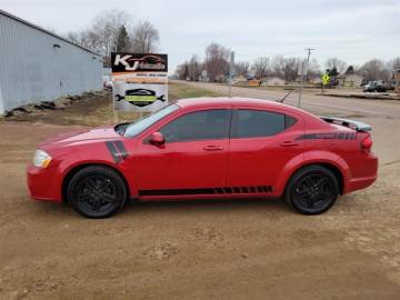2012 DODGE AVENGER
