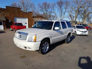 2004 CADILLAC ESCALADE