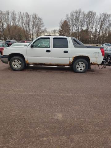 2004 CHEVROLET AVALANCHE