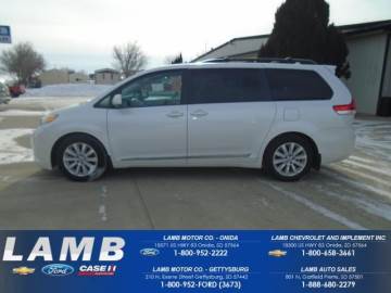 2012 TOYOTA SIENNA