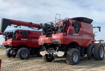 2013 CASE IH 8230