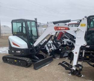 2022 BOBCAT E35