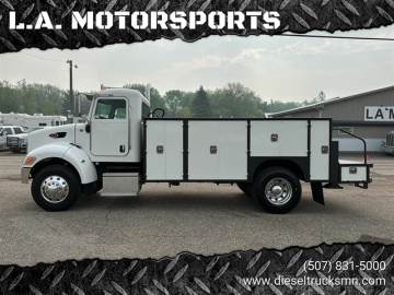 2005 PETERBILT 335