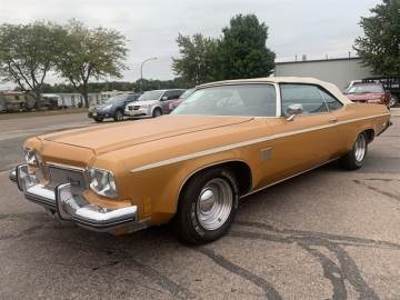 1973 OLDSMOBILE DELTA 88