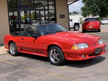 1993 FORD MUSTANG