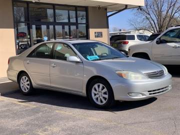 2004 TOYOTA CAMRY