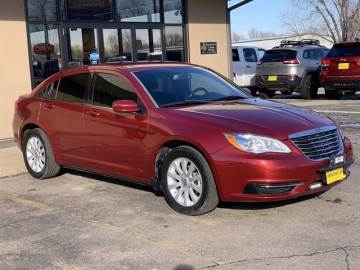 2013 CHRYSLER 200