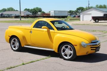 2004 CHEVROLET SSR