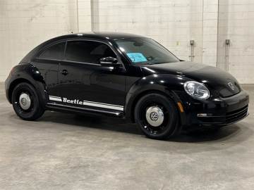 2013 VOLKSWAGEN BEETLE