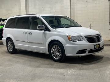2015 CHRYSLER TOWN & COUNTRY