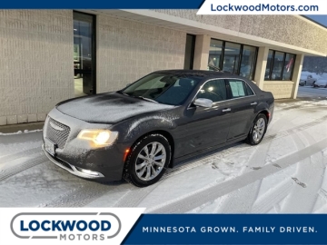2016 CHRYSLER 300C