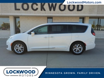 2019 CHRYSLER PACIFICA